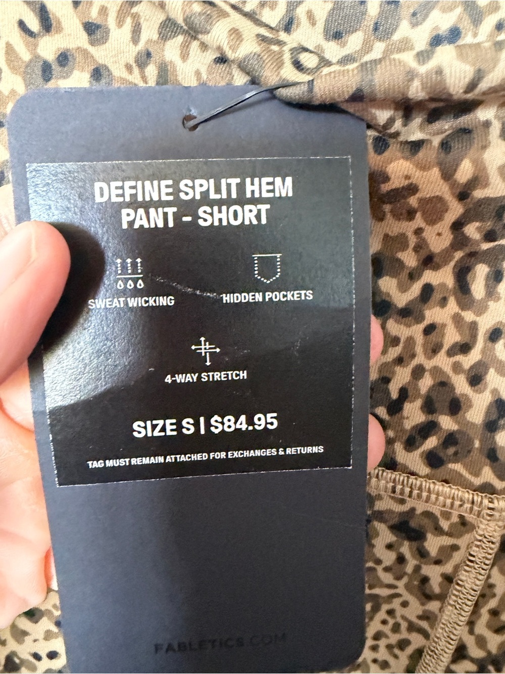 NWT Fabletics DEFINE SPLIT HEM PANT - SHORT - Picture 6 of 8